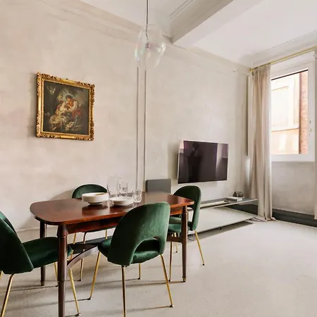 Luxury In Trastevere